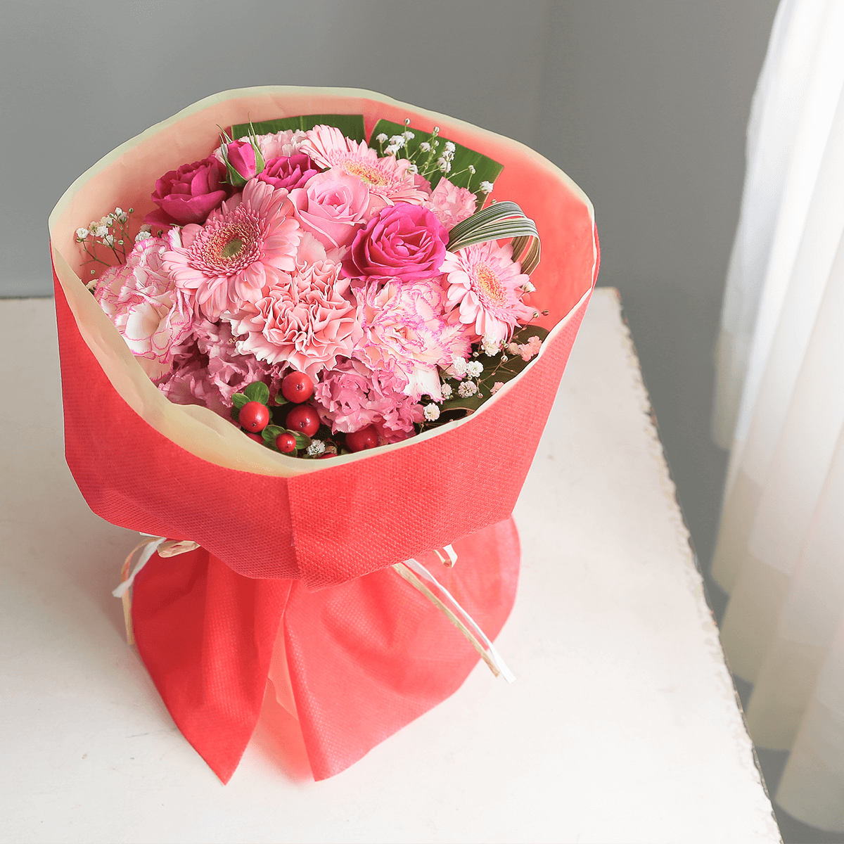 WEB限定｜そのまま飾れる花束｜スタンドブーケ「スイートピンク」L – hanna