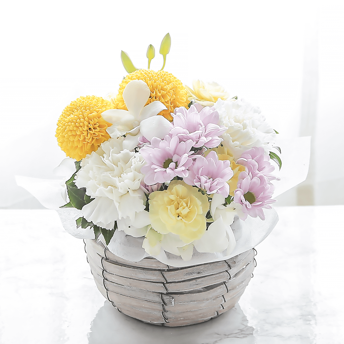 【お供え花・仏花】花瓶要らずでそのまま飾れるアレンジメント「メモワール」。ペットのお供えのお花にもオススメ。花屋の通販|大阪の花屋07