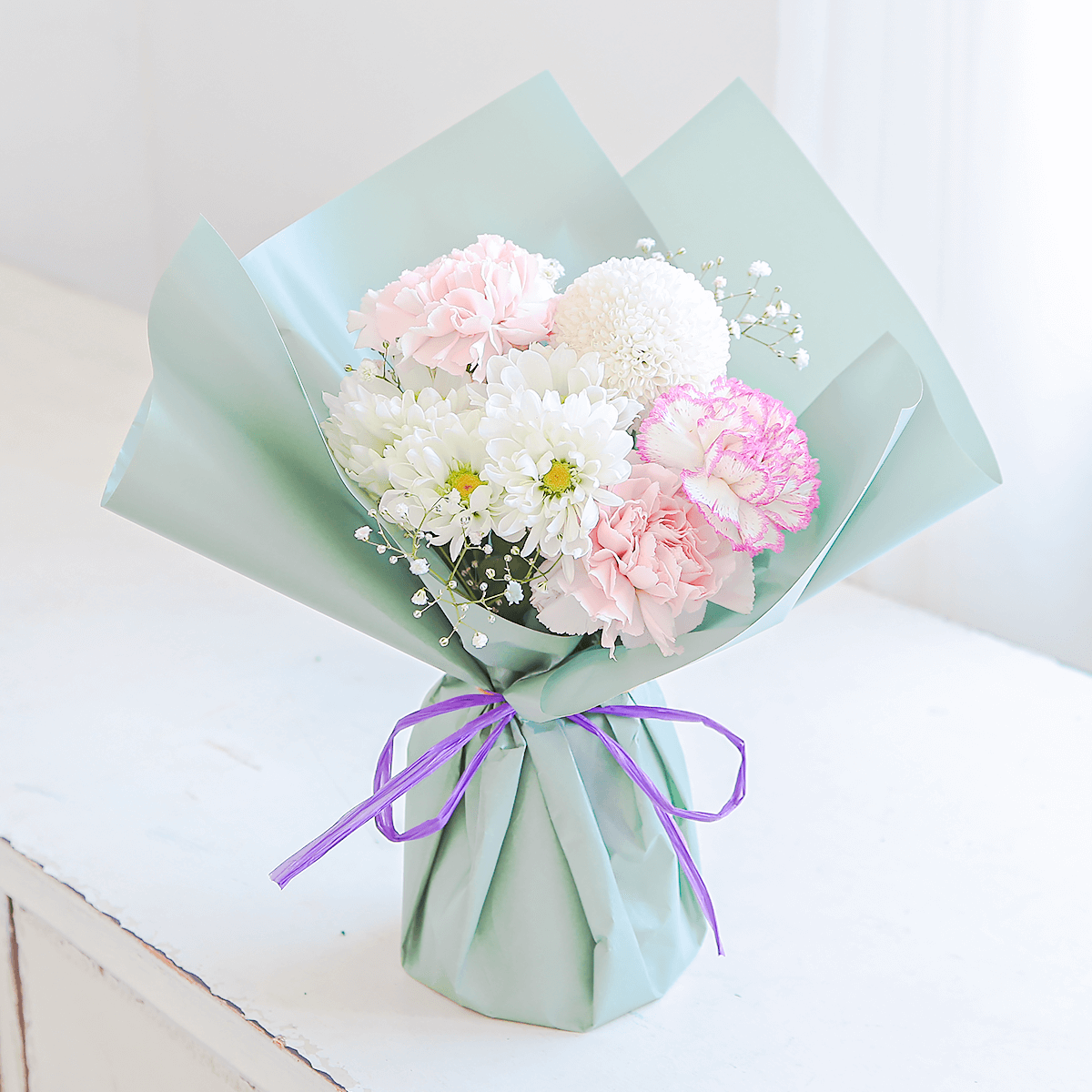 【お供え花・仏花】そのまま飾れる花束|スタンドブーケ「アンジュ」(お線香セット)ペットのお供えのお花にもオススメ。花屋の通販|大阪の花屋02