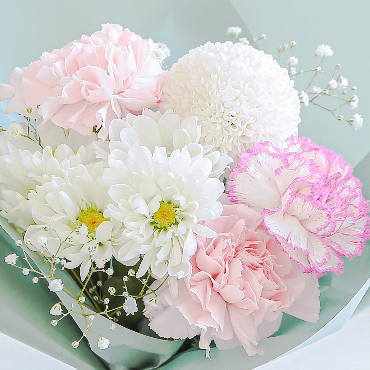 【お供え花・仏花】花瓶要らずでそのまま飾れる花束|スタンドブーケ「アンジュ」。ペットのお供えのお花にもオススメ。花屋の通販|大阪の花屋03