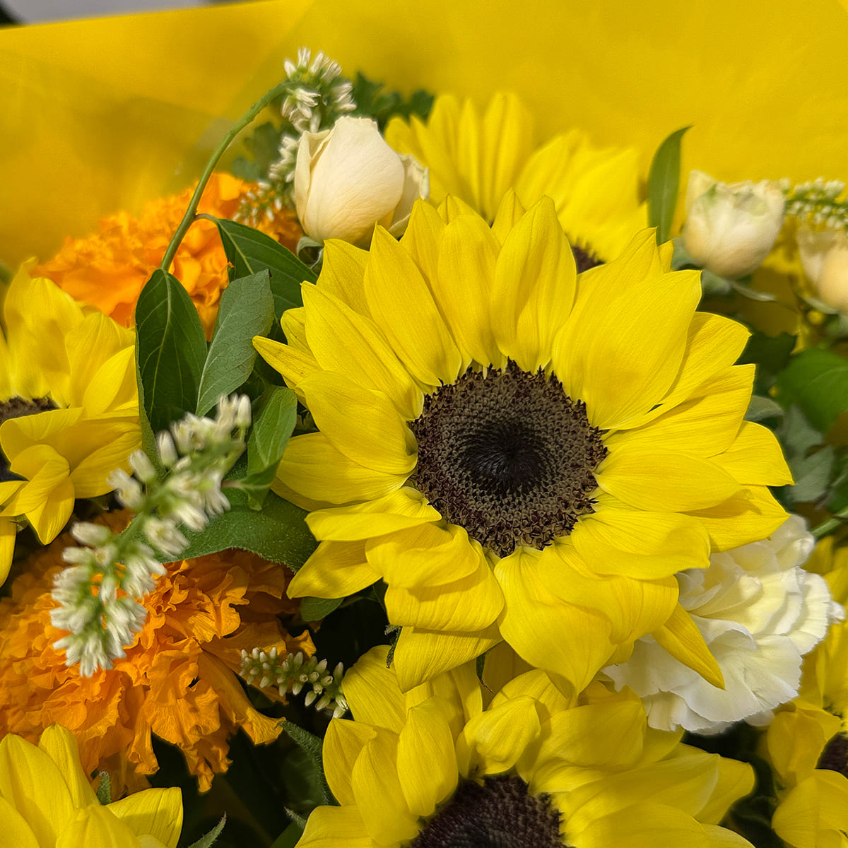 【父の日】ヒマワリとバラの花束
