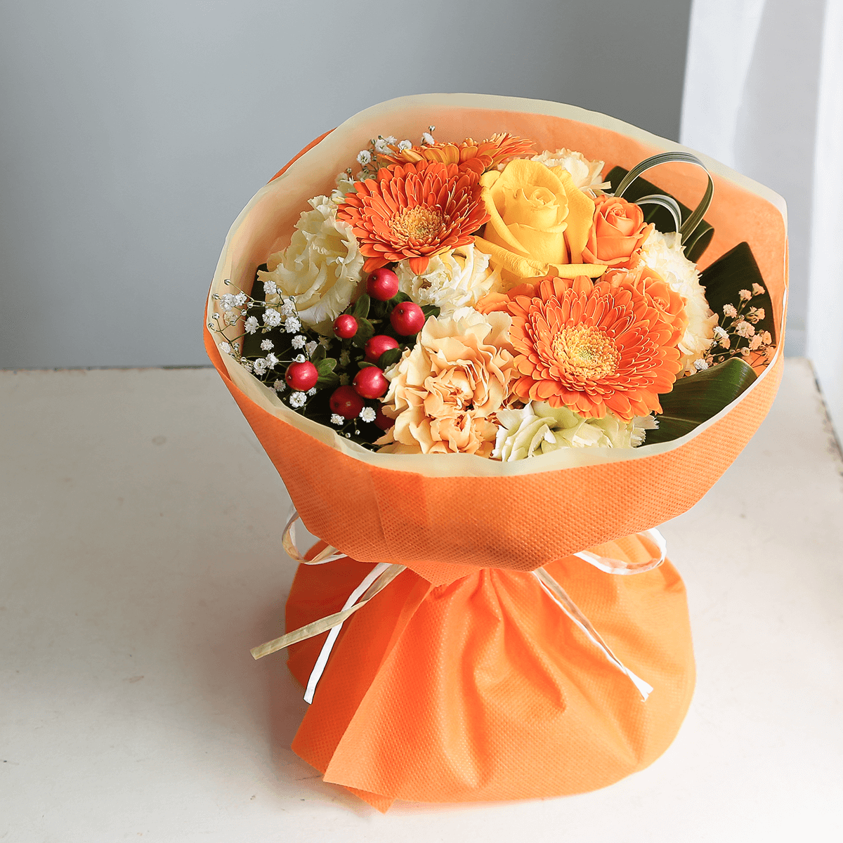 そのまま飾れる花束｜スタンドブーケ「フレッシュオレンジ」L
