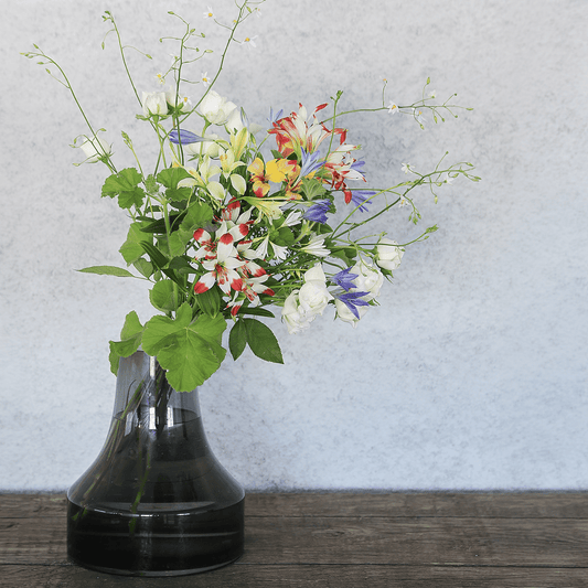 《期間限定》2024年【星座で贈るバースデーブーケ/かに座/Lサイズ】アストロロジー・ライター Sayaさん監修