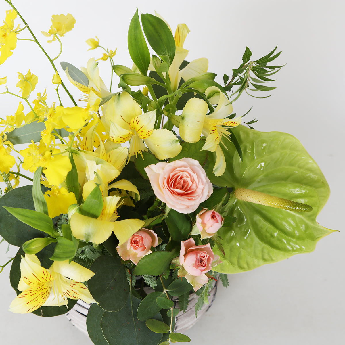 フラワーアレンジ】Mサイズ｜黄色・オレンジ｜花屋の通販｜ブーケ