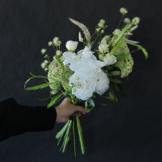 《期間限定》【星座で贈るバースデーブーケ/てんびん座/Lサイズ】アストロロジー・ライター Sayaさん監修