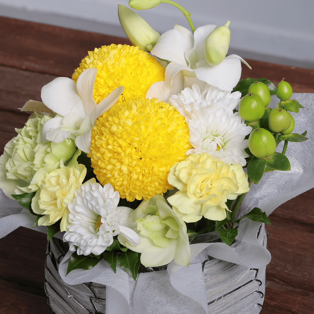 【お供え花・仏花】WEB限定｜アレンジメント「メモワール」（お線香セット）(黄色のピンポンマム）