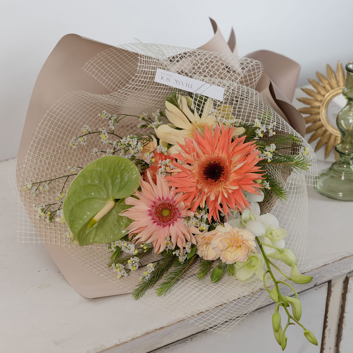 [Mother's Day Gift] Fresh Flower Arrangement "Nikori" Orange Hand Cream Set