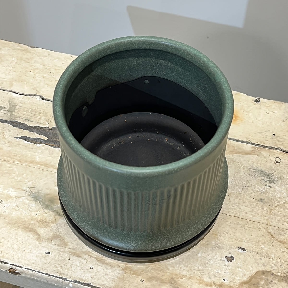 【植木鉢】陶器製スリット鉢 全４色（ライトグレー、グレージュ、ディープブルーグリーン、マットベージュ）（受け皿付き）