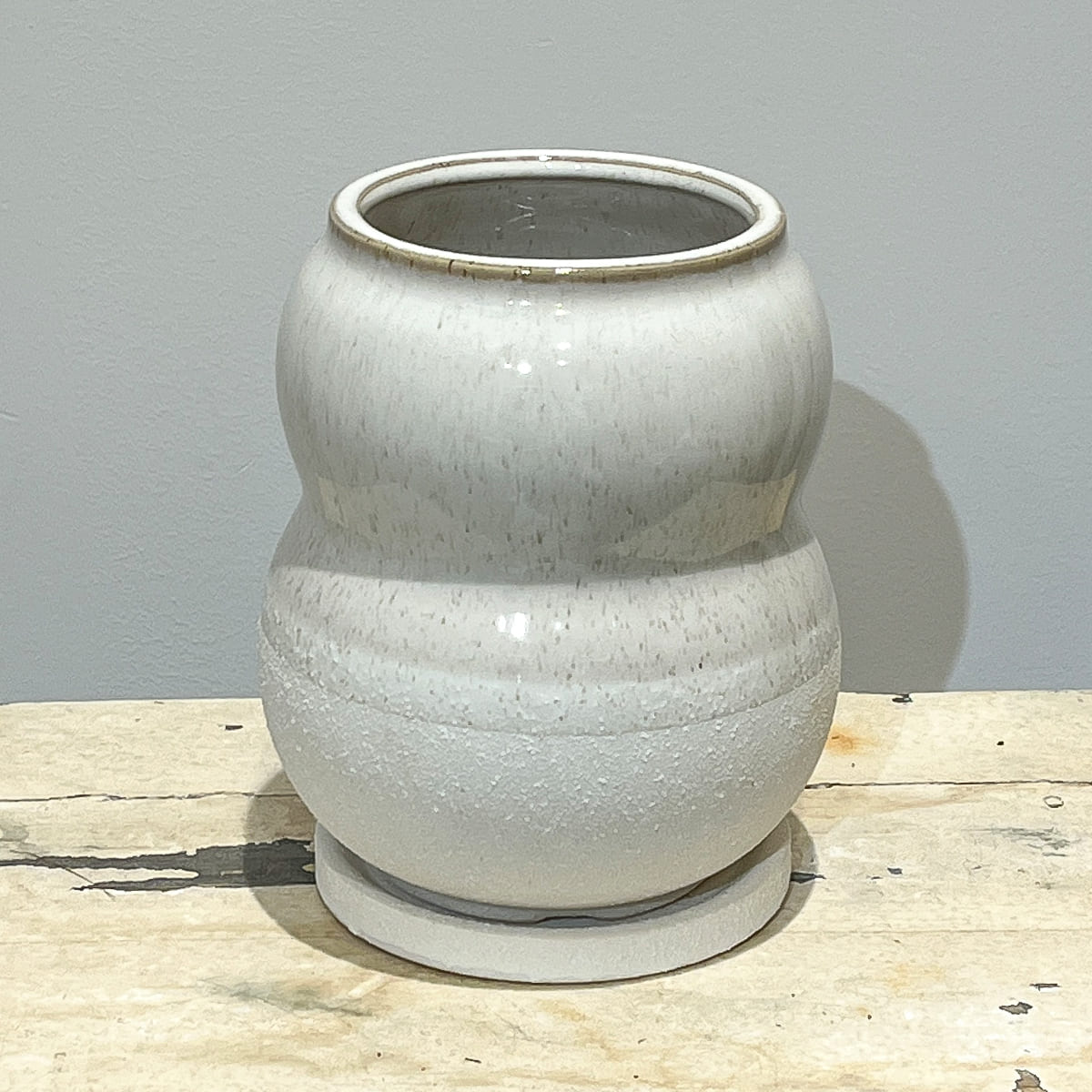 【植木鉢】くびれのある瓢箪型の陶器鉢（受け皿付き）