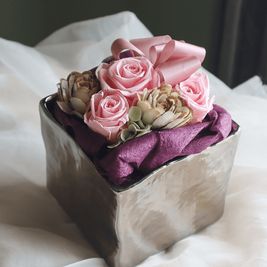 【プリザーブドフラワー】北海道限定|キューブアレンジメント Sサイズ