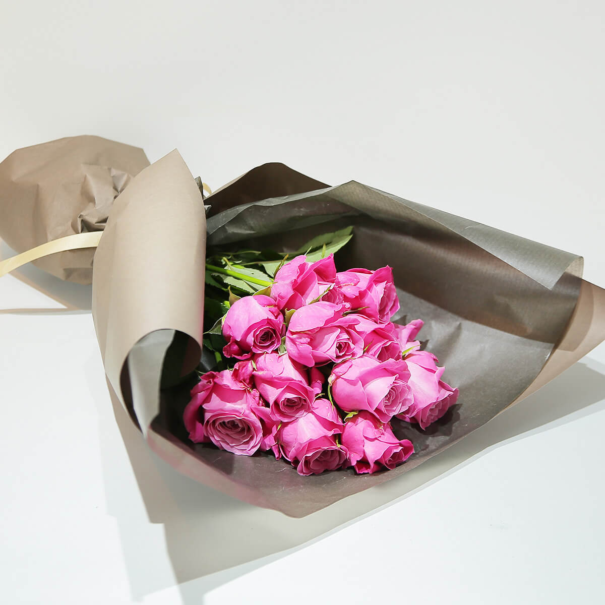 【いい夫婦の日】12本のバラの花束「ダーズンローズ」（ピンク／赤）｜プレゼント用｜花屋の通販｜誕生日／結婚記念日などフラワーギフト04